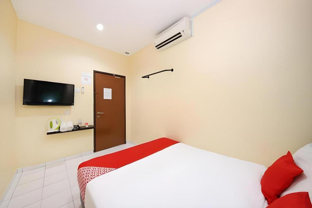 Hotel Iskandar 斯里伊斯兰德 外观 照片